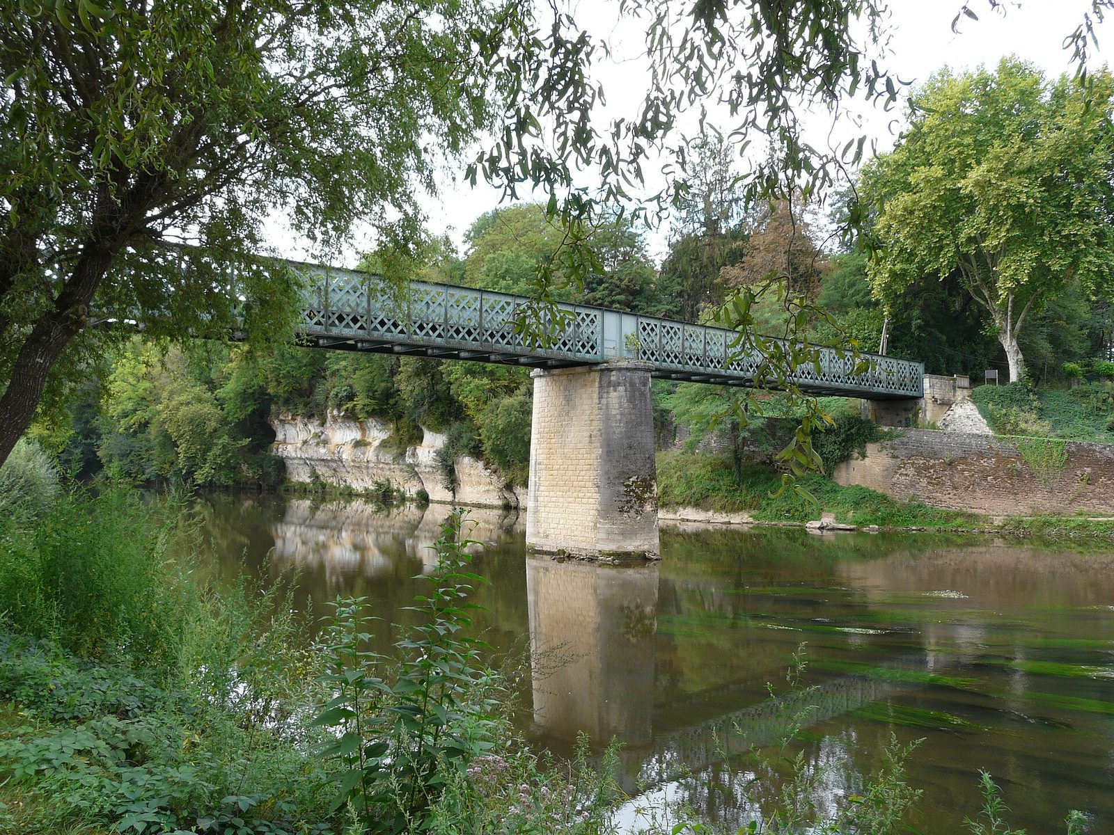 Rivierstrand Saint-Léon-sur-Vézère